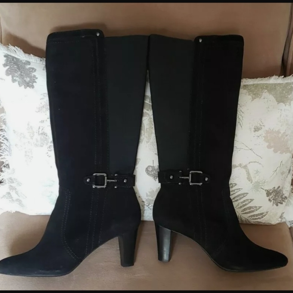 Black Heeled Boots with Buckle Detail